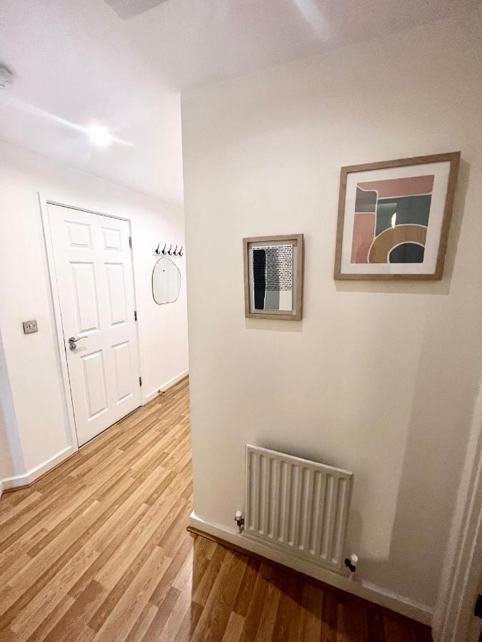 2 Bedroom Apartment Near Olympic Park With Free Parking London Bagian luar foto