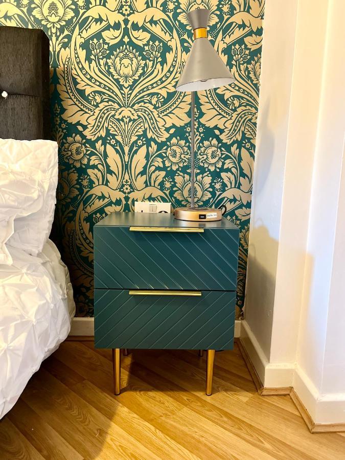 2 Bedroom Apartment Near Olympic Park With Free Parking London Bagian luar foto